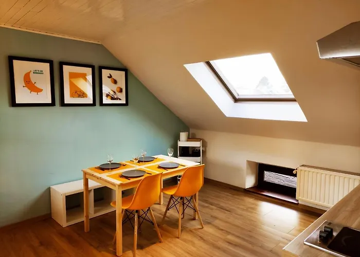 Lacs De L'eau D'heure Chez Oma Apartamento